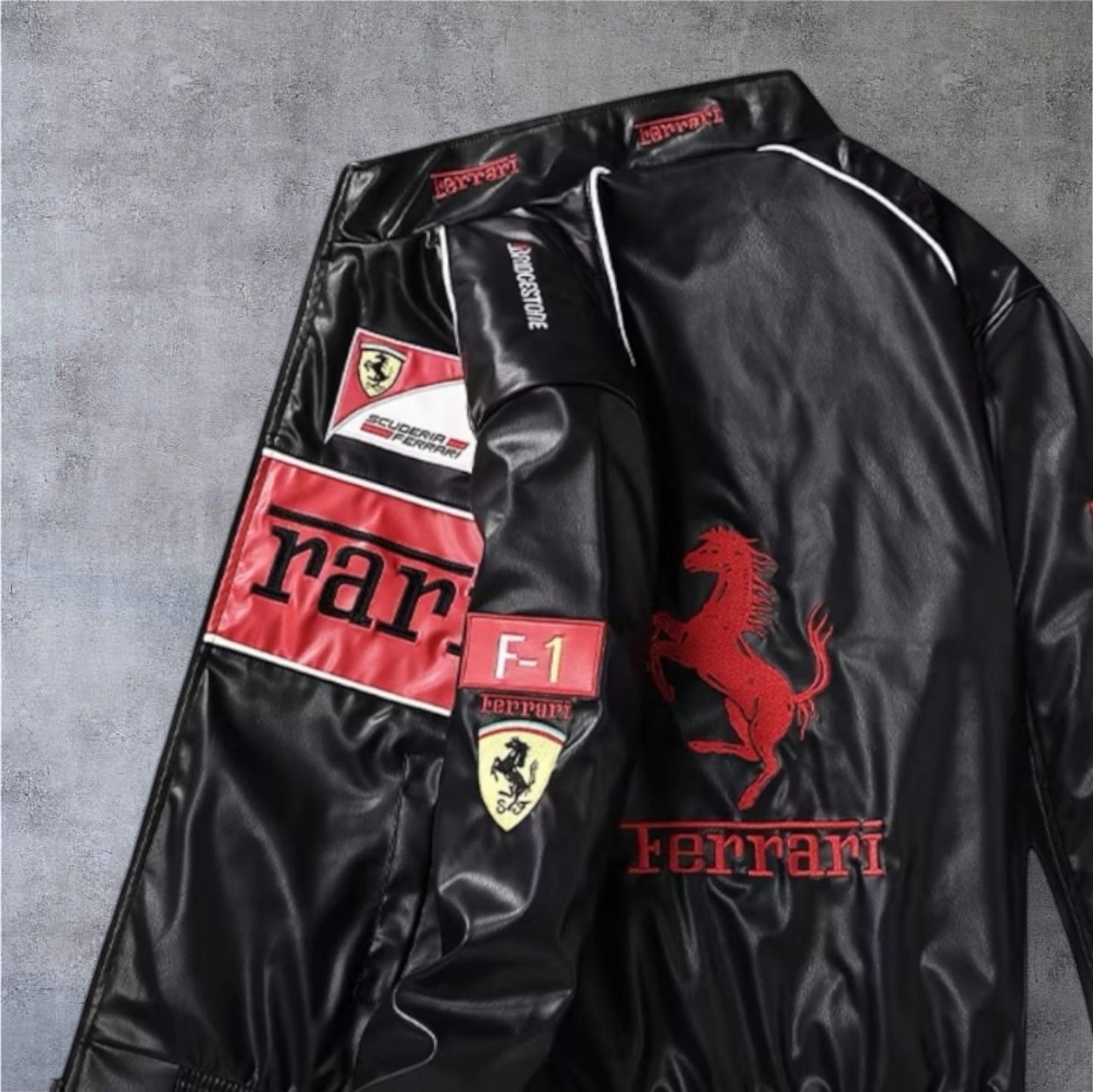 Chaqueta F1 Ferrari BLACK🖤